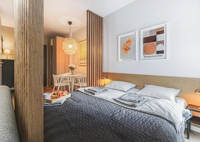 Luksus W Centrum Wroclawia Βρότσλαβ